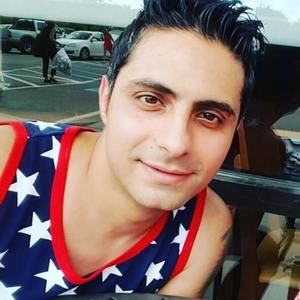 Meet your Posher, Alaa akram